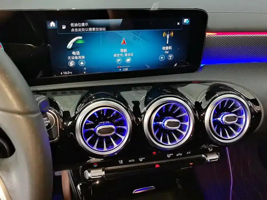 2022 Mercedes-Benz A-Class A 180 L Sport Sedan — миниатюра 13