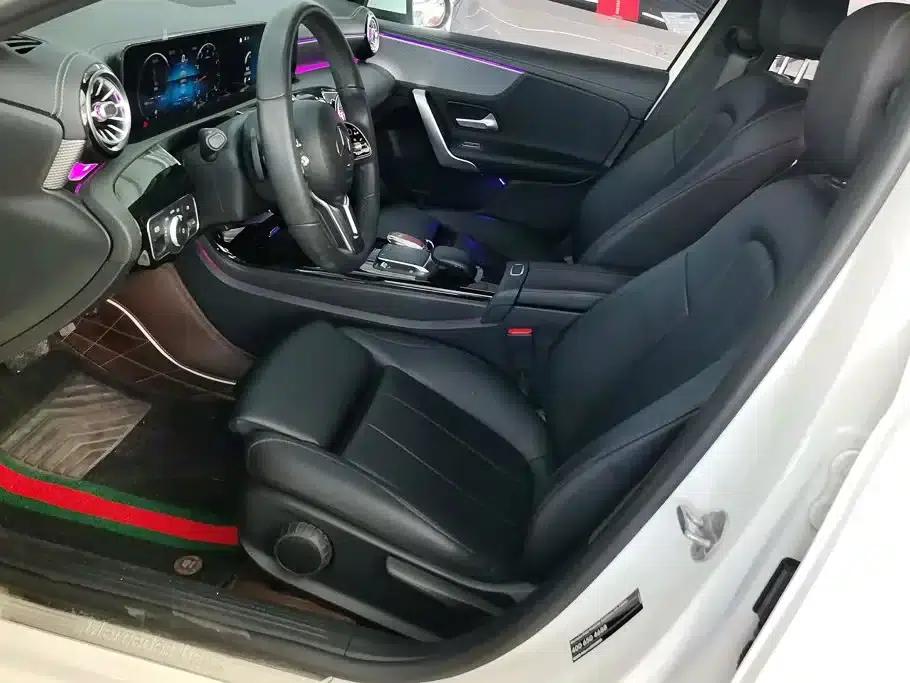 2022 Mercedes-Benz A-Class A 180 L Sport Sedan — миниатюра 9