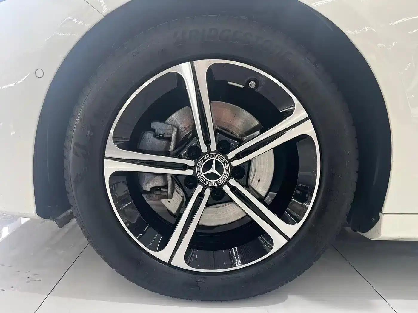 Mercedes-Benz A-Class 2024 A 200 L Fashion Edition — миниатюра 12