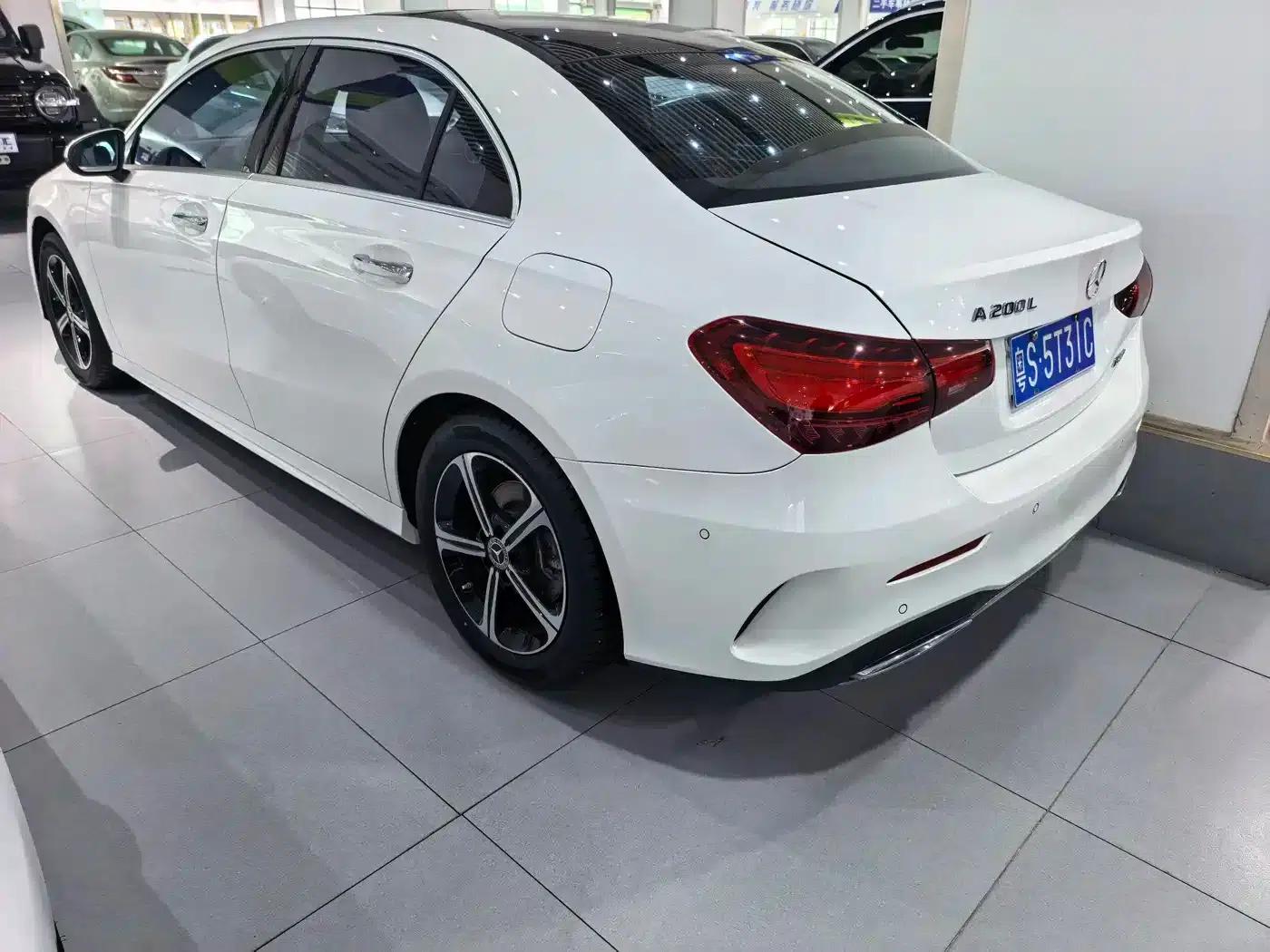 Mercedes-Benz A-Class 2024 A 200 L Fashion Edition — миниатюра 12