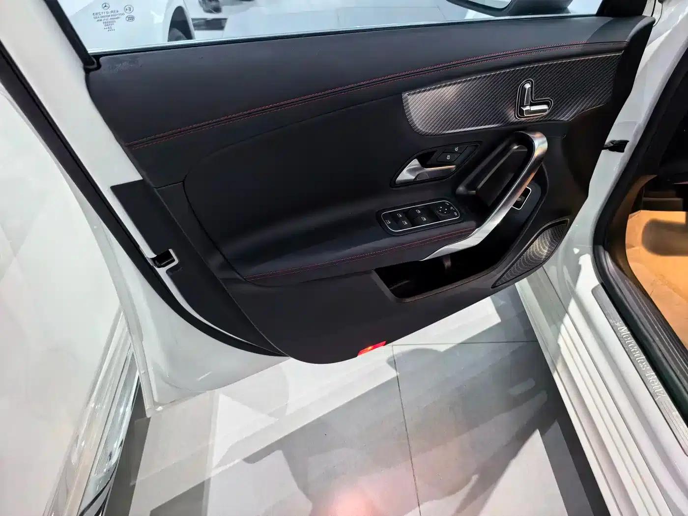 Mercedes-Benz A-Class 2024 A 200 L Fashion Edition — миниатюра 7