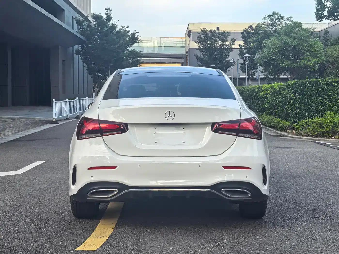 2023 Mercedes-Benz A-Class A 200 L Dynamic — миниатюра 5