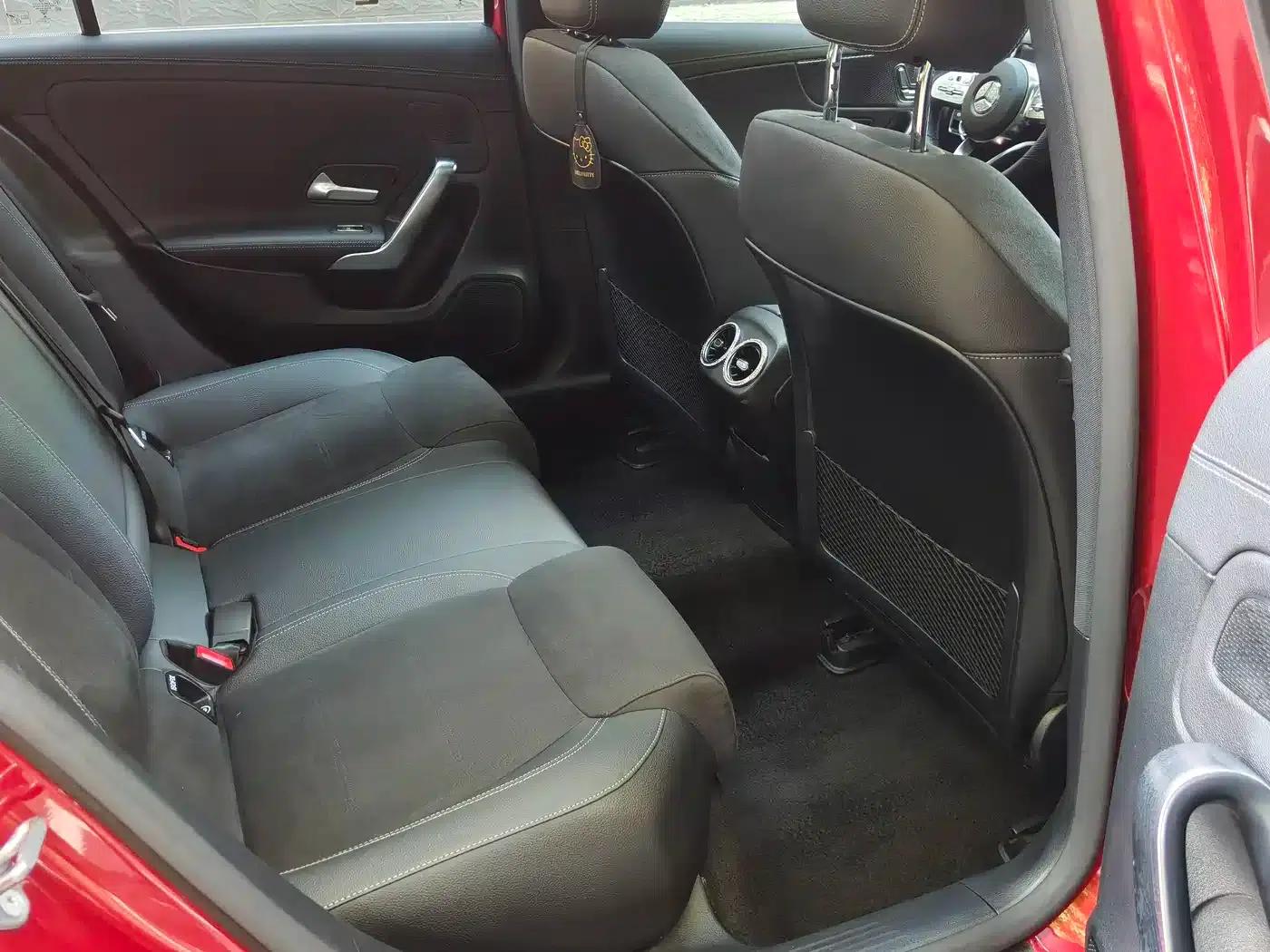 2019 Mercedes-Benz A-Class A 200 L Sport Sedan — миниатюра 14