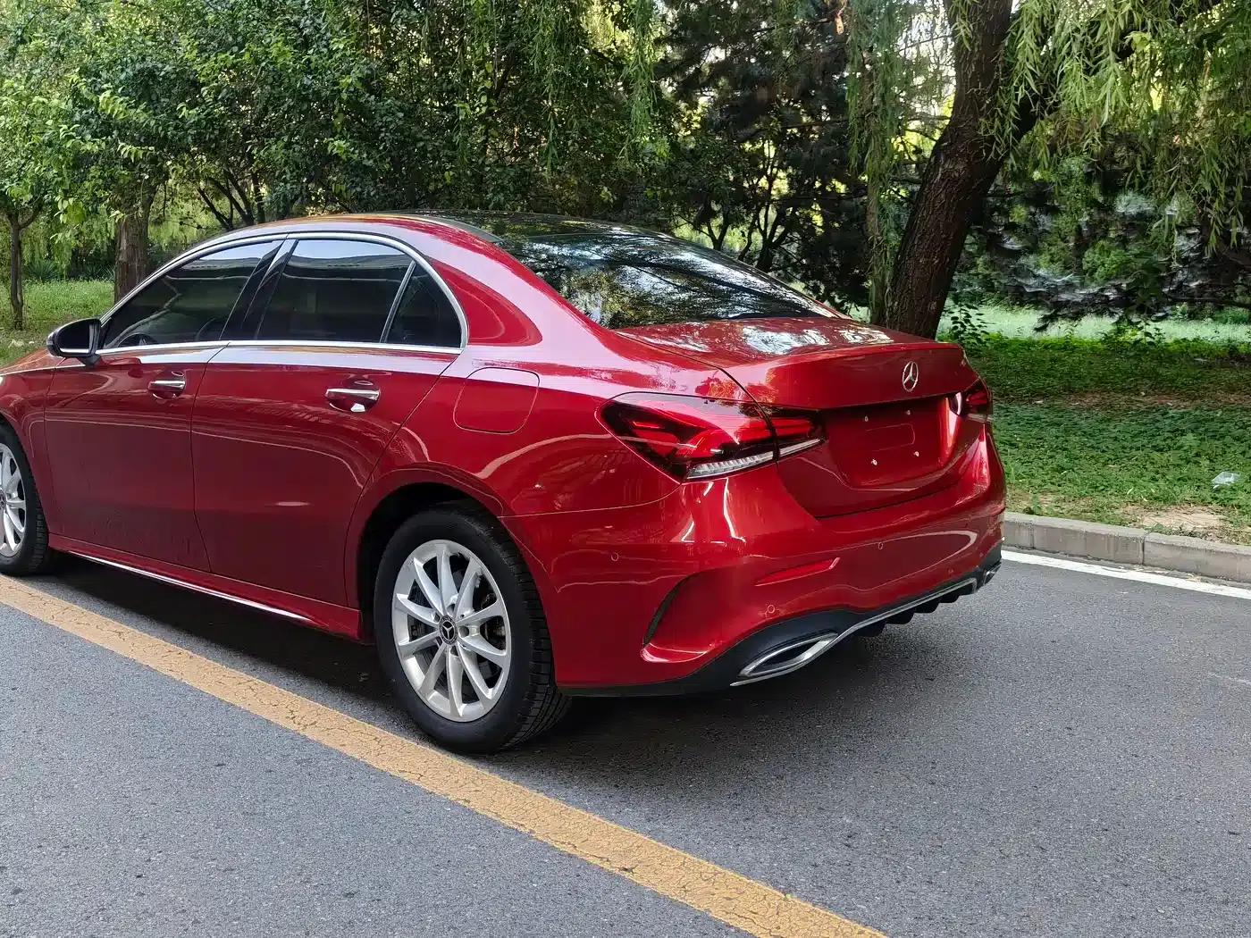 2019 Mercedes-Benz A-Class A 200 L Sport Sedan — миниатюра 17
