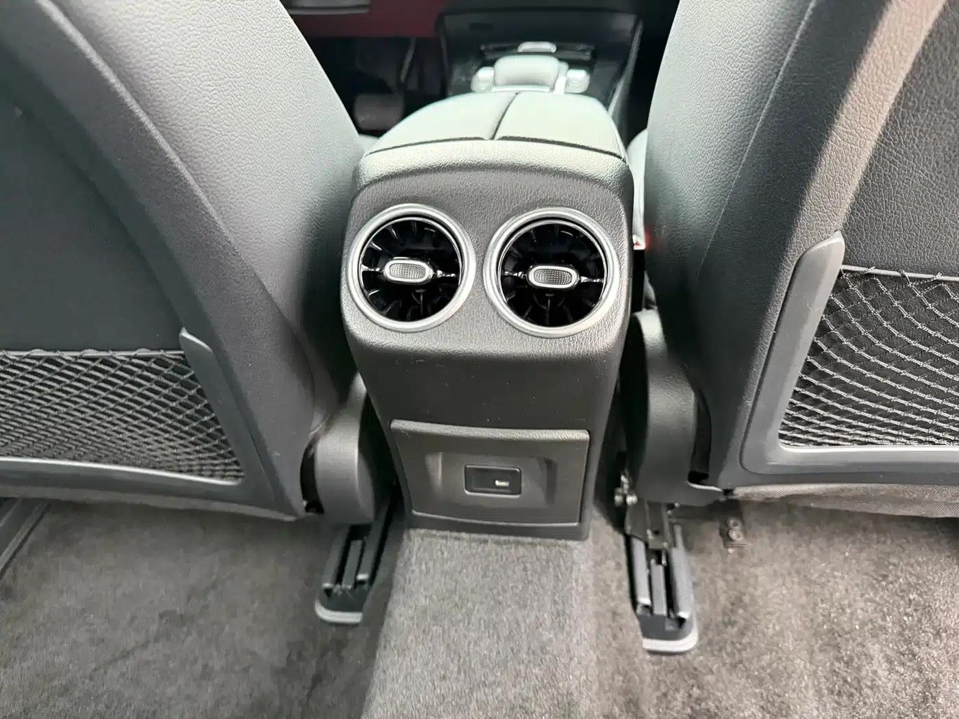 2023 Mercedes-Benz A-Class A 180 L — миниатюра 19