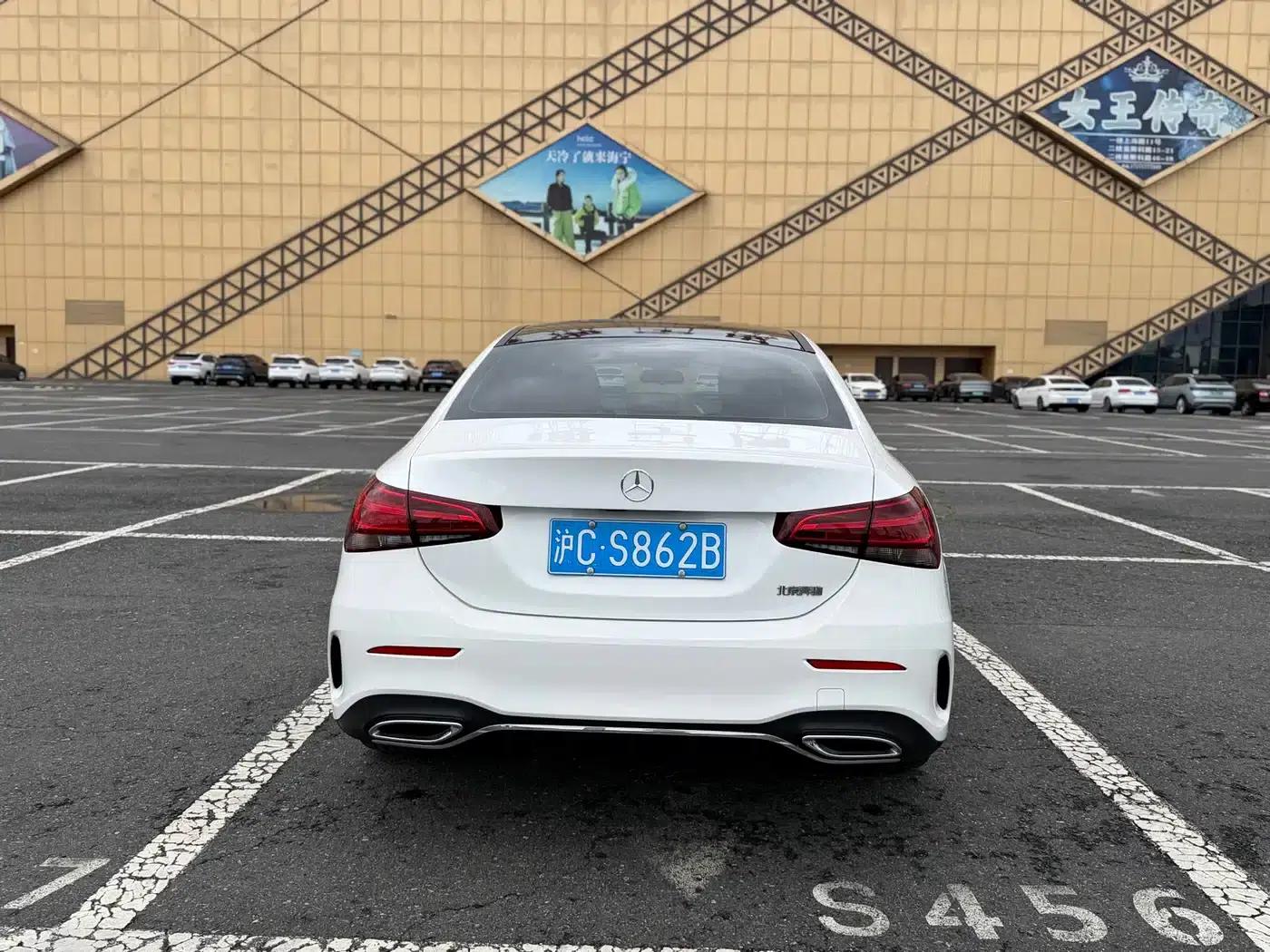 2023 Mercedes-Benz A-Class A 180 L — миниатюра 5