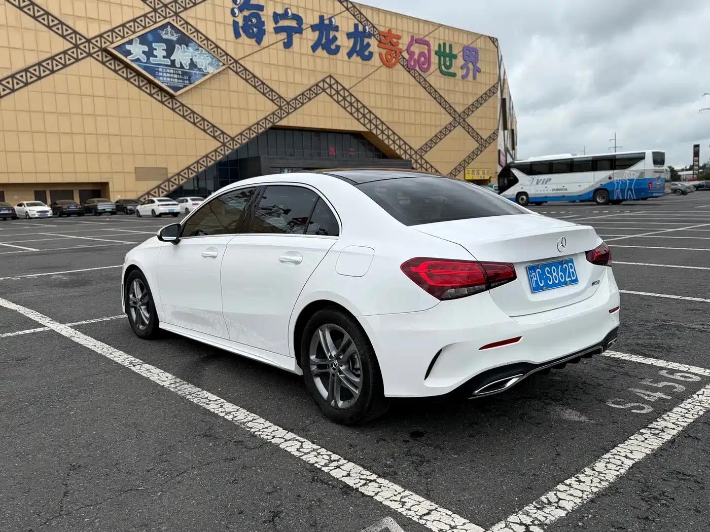 2023 Mercedes-Benz A-Class A 180 L — миниатюра 6