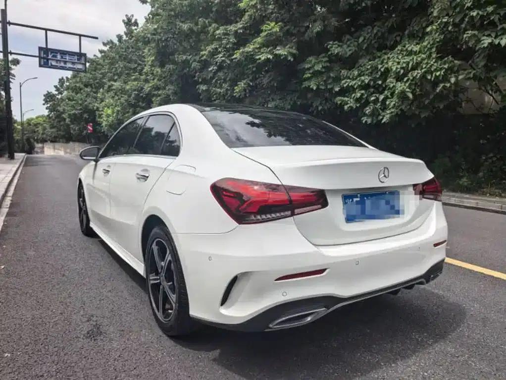 Mercedes-Benz A-Class 2022 Facelift A 200 L Sport Sedan Dynamic Edition — миниатюра 6