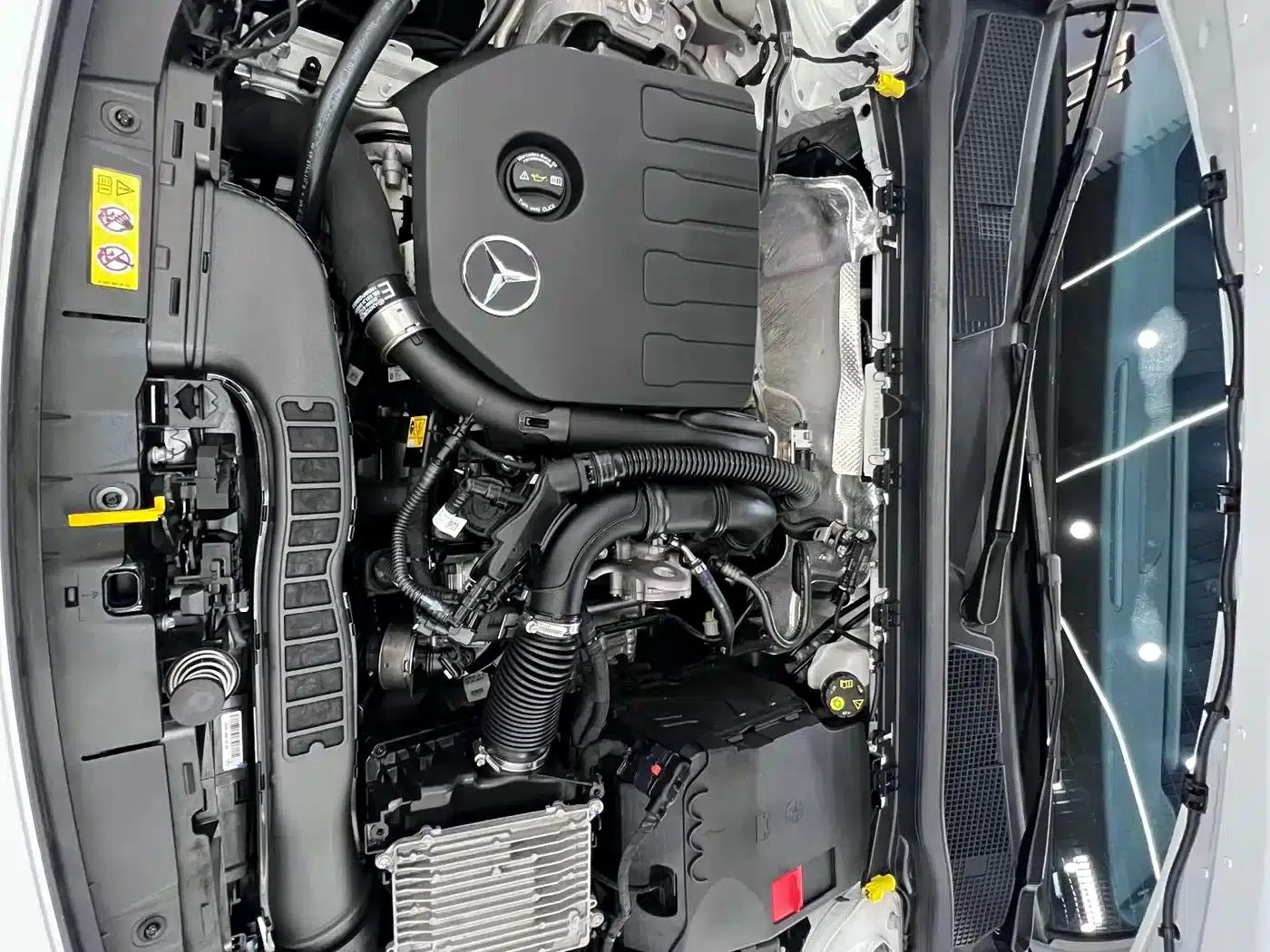 2023 Mercedes-Benz A-Class A 180 L — миниатюра 20