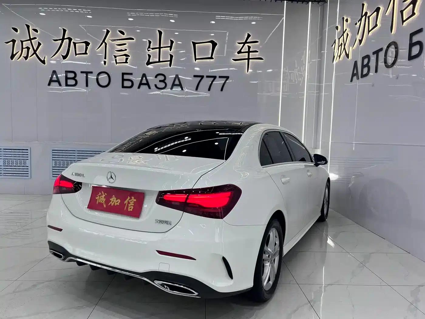 2023 Mercedes-Benz A-Class A 180 L — миниатюра 4