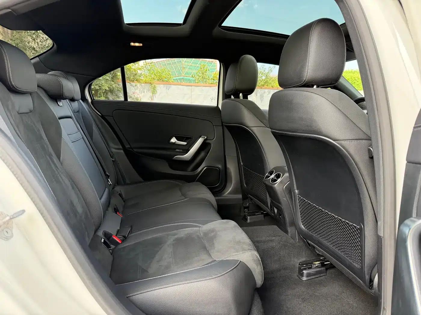 Mercedes-Benz A-Class 2021 A 200 L Sport Sedan Fashion Edition — миниатюра 11