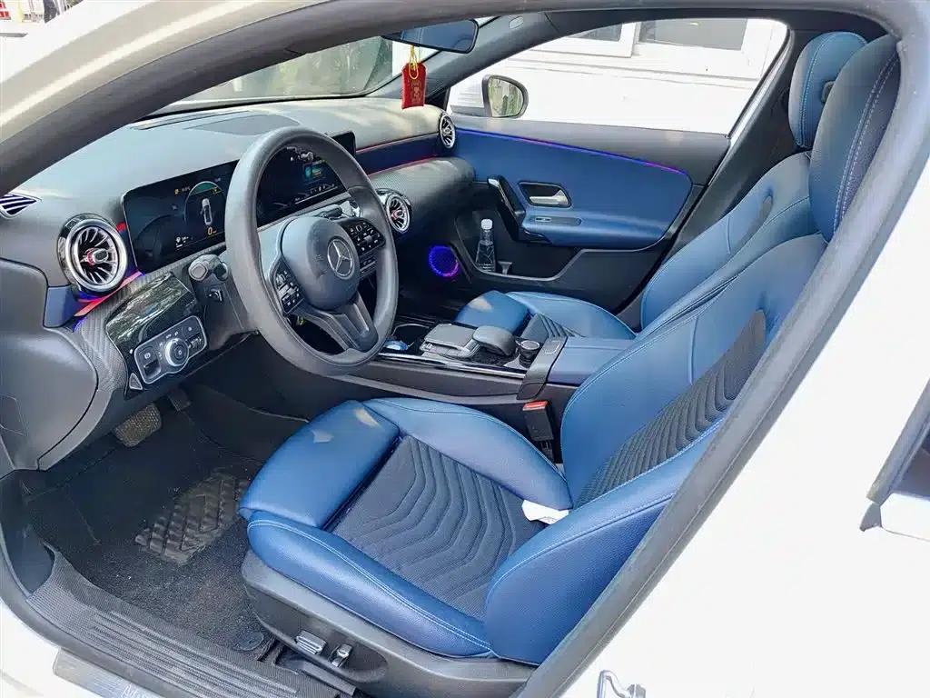 2022 Mercedes-Benz A-Class A 180 L — миниатюра 7