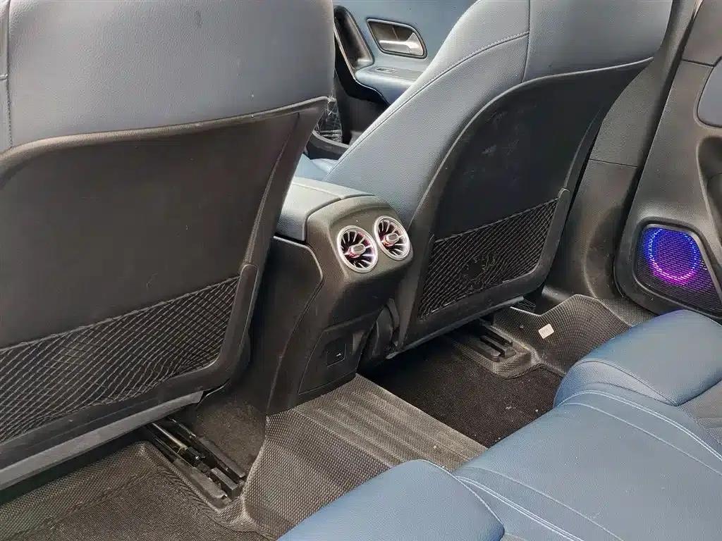 2022 Mercedes-Benz A-Class A 180 L — миниатюра 9