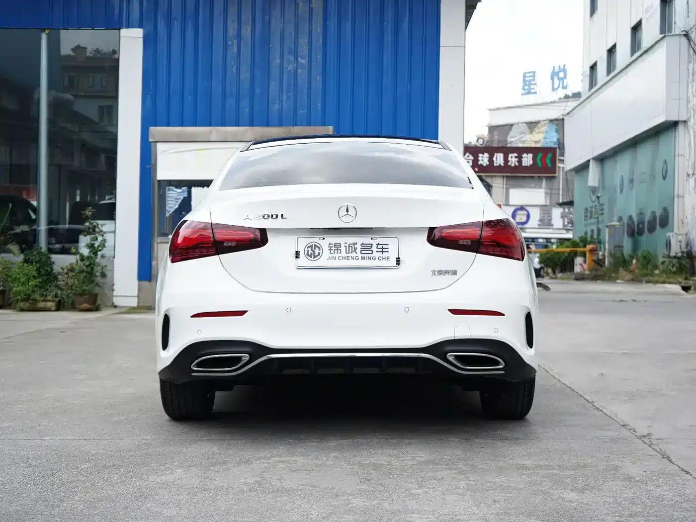 2023 Mercedes-Benz A-Class A 200 L Fashion Edition — миниатюра 6