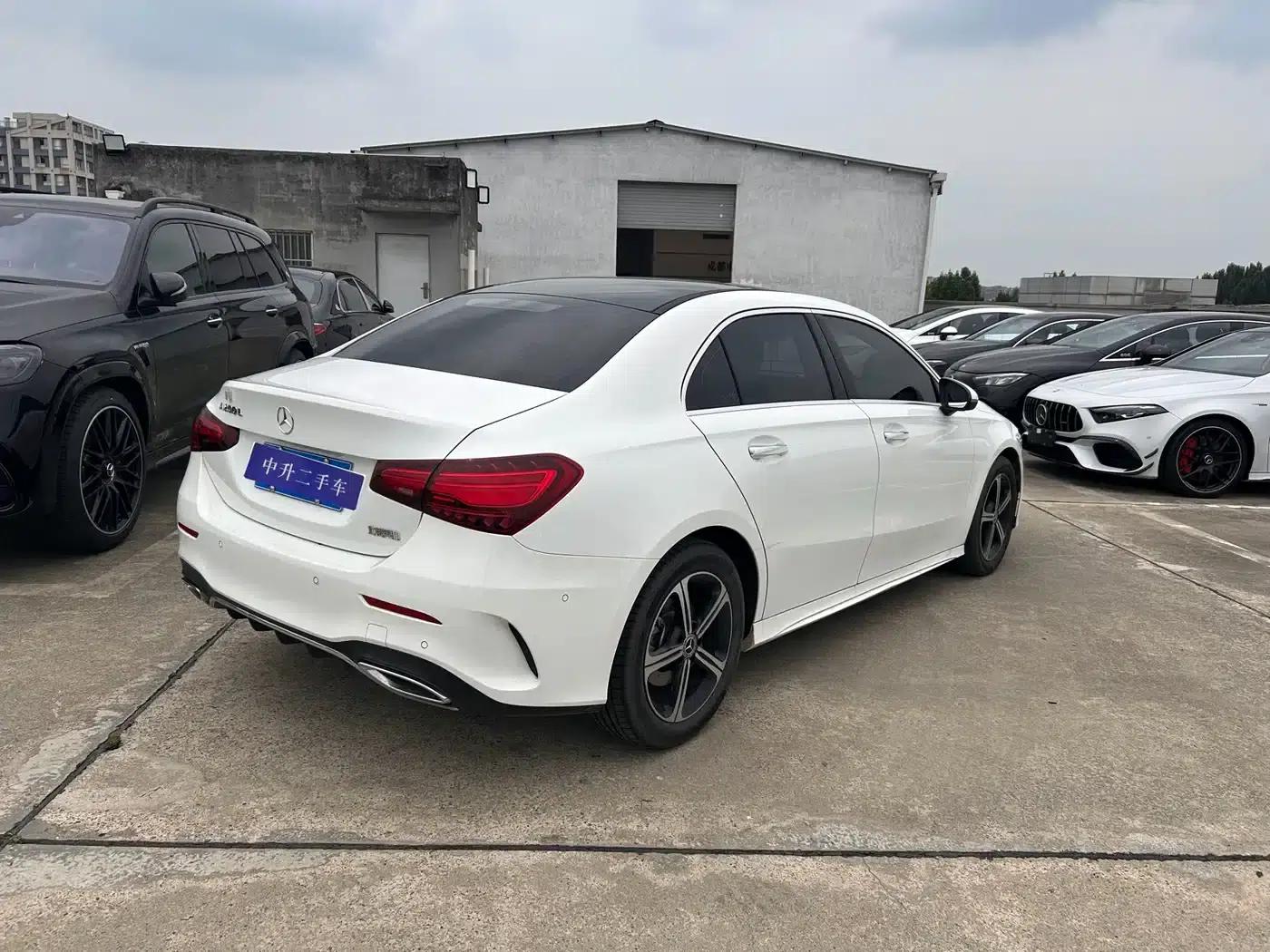 Mercedes-Benz A-Class 2024 A 200 L Fashion Edition — миниатюра 4
