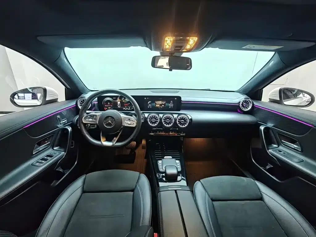 Mercedes-Benz A-Class 2020 A 200 L Sport Sedan — миниатюра 20