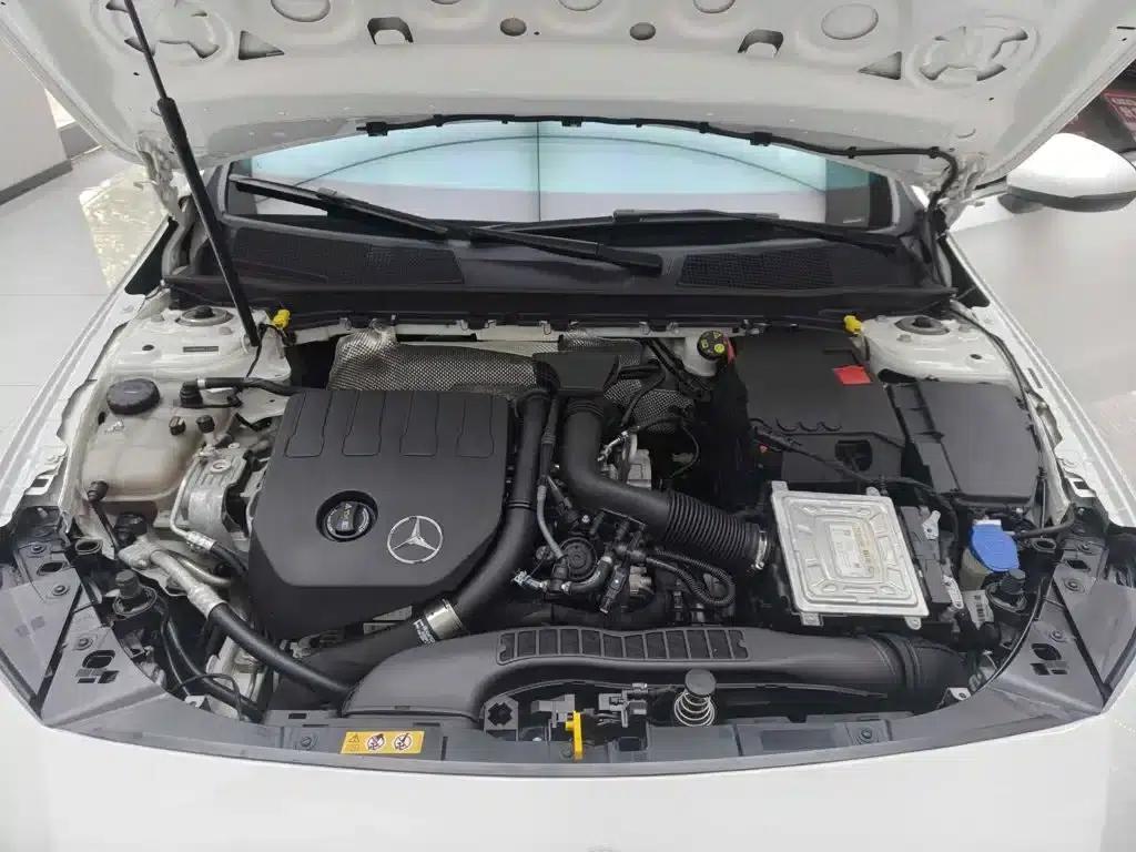 Mercedes-Benz A-Class 2020 A 200 L Sport Sedan — миниатюра 9