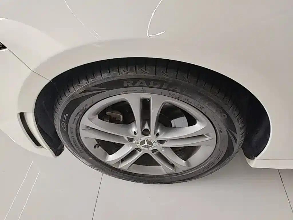 Mercedes-Benz A-Class 2021 Facelift A 180 L Sport Sedan — миниатюра 23