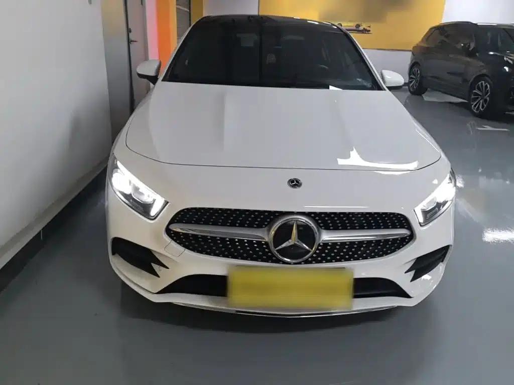 Mercedes-Benz A-Class 2022 Facelift A 200 L Sport Sedan Fashion Model — миниатюра 3