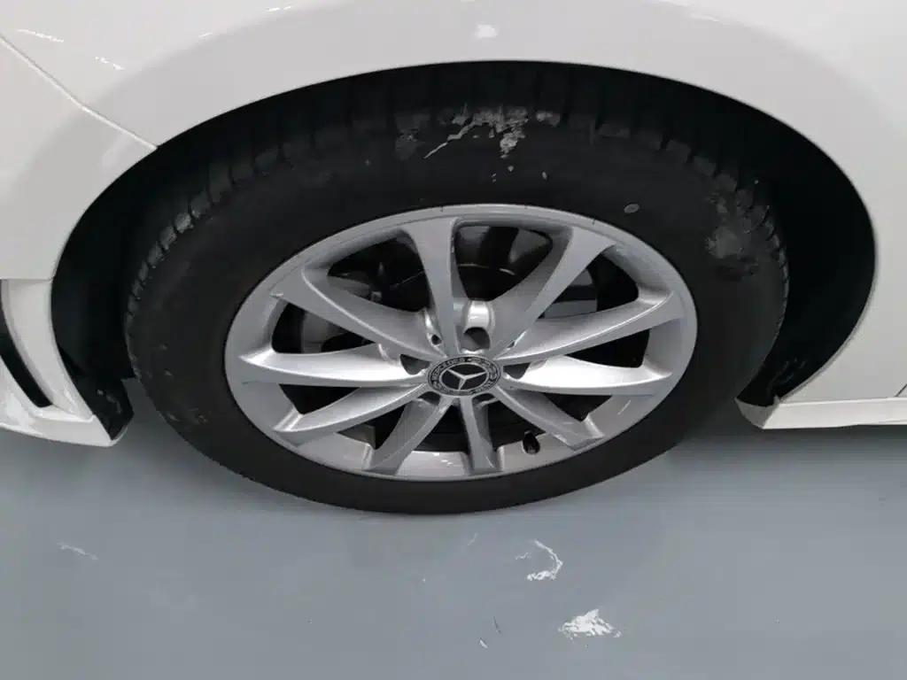 Mercedes-Benz A-Class 2022 Facelift A 200 L Sport Sedan Fashion Model — миниатюра 23