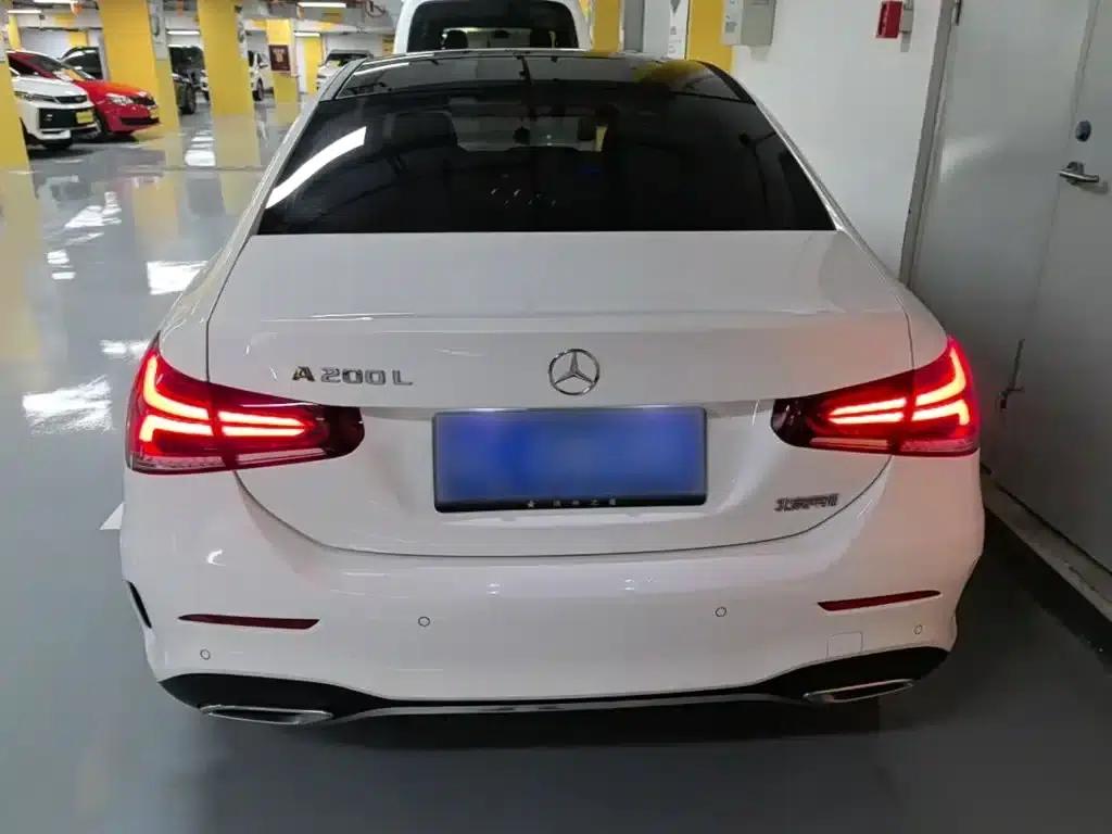 Mercedes-Benz A-Class 2022 Facelift A 200 L Sport Sedan Fashion Model — миниатюра 6