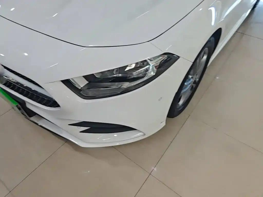 Mercedes-Benz A-Class 2020 Facelift A 180 L Sport Sedan — миниатюра 24