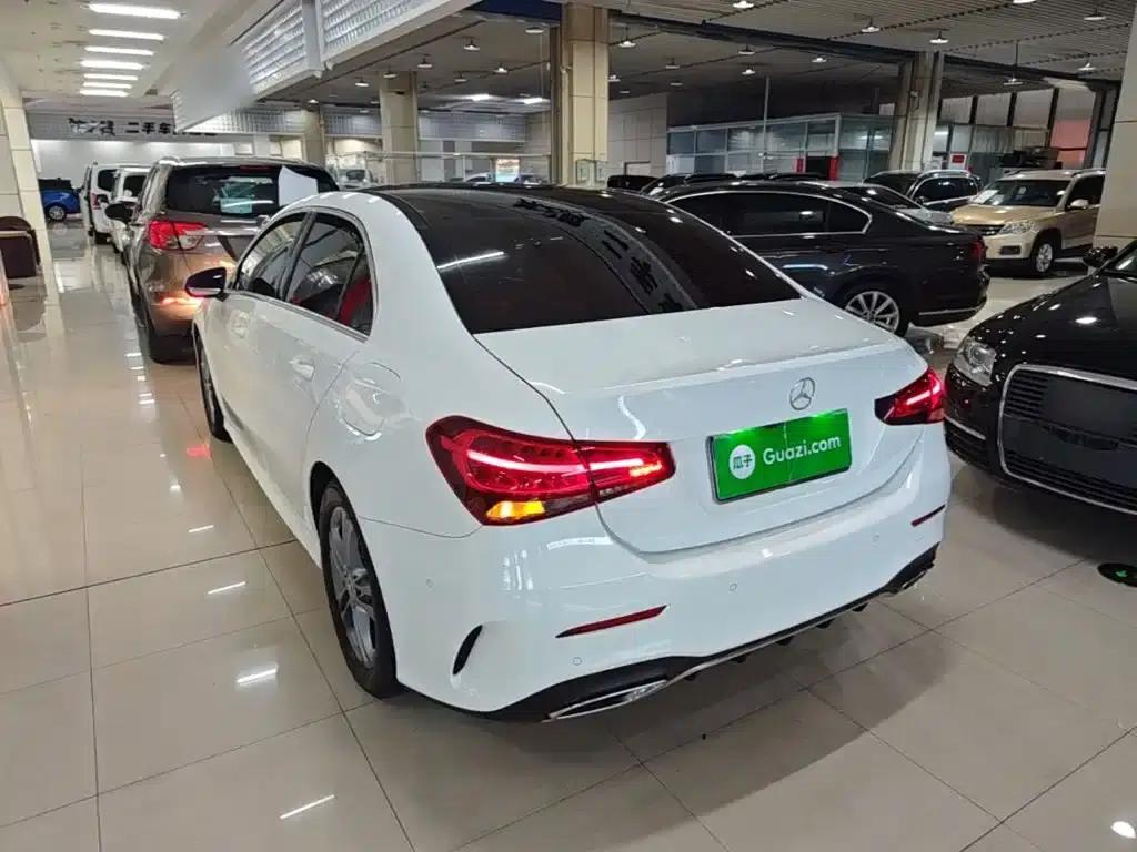 Mercedes-Benz A-Class 2020 Facelift A 180 L Sport Sedan — миниатюра 5