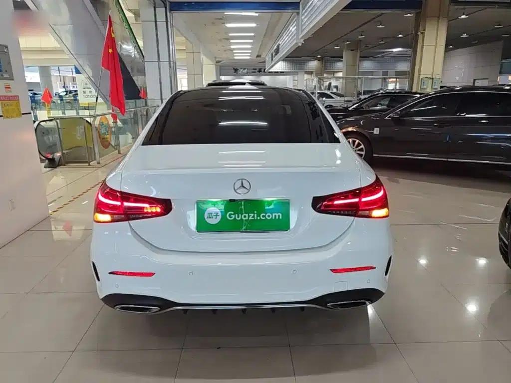 Mercedes-Benz A-Class 2020 Facelift A 180 L Sport Sedan — миниатюра 6