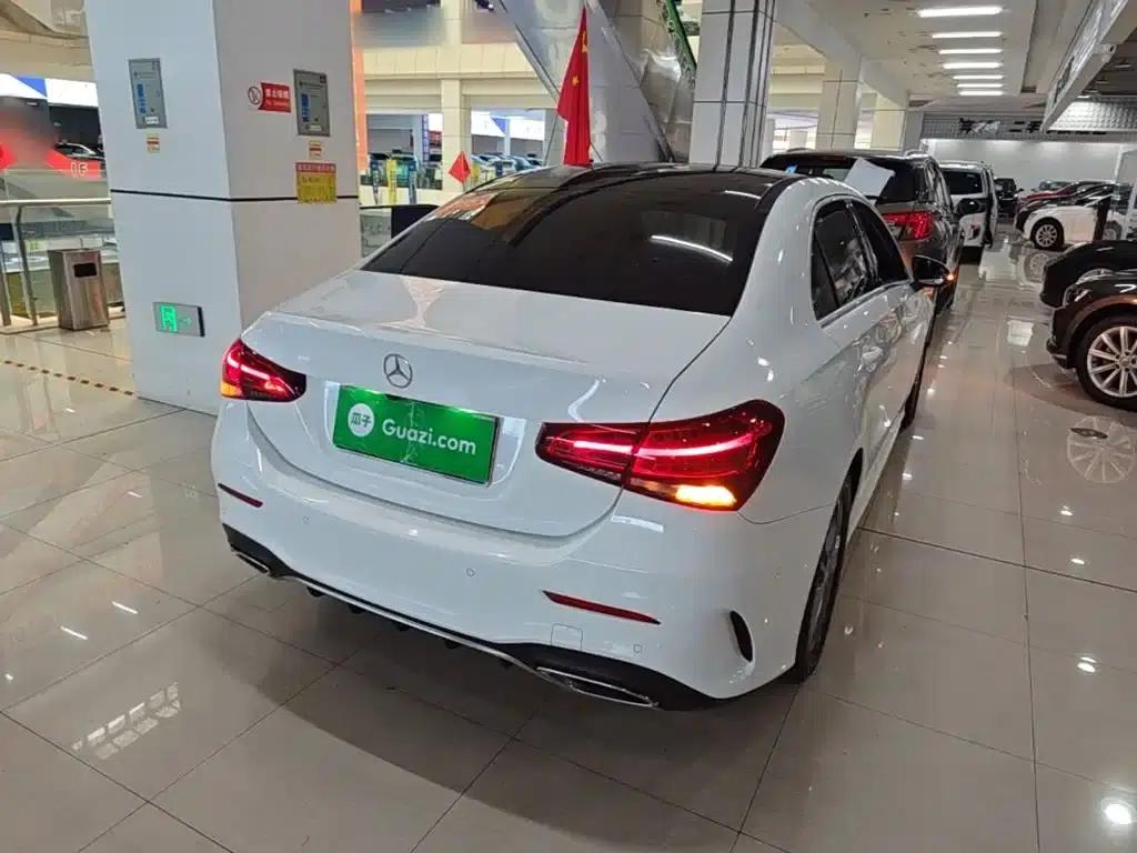 Mercedes-Benz A-Class 2020 Facelift A 180 L Sport Sedan — миниатюра 7