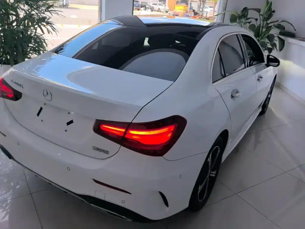 2023 Mercedes-Benz A-Class A 200 L Fashion Edition — миниатюра 7