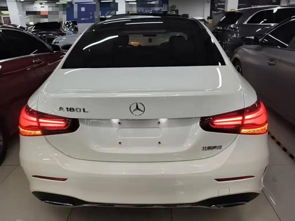 2024 Mercedes-Benz A-Class Facelift A 180 L — миниатюра 6