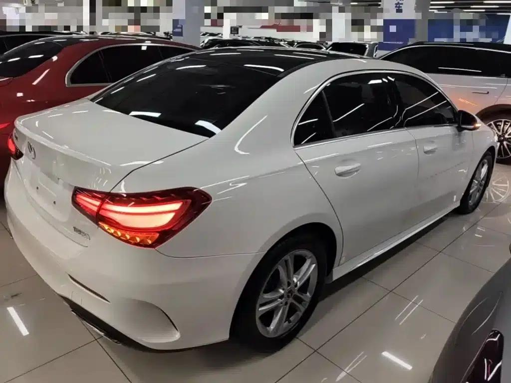 2024 Mercedes-Benz A-Class Facelift A 180 L — миниатюра 7