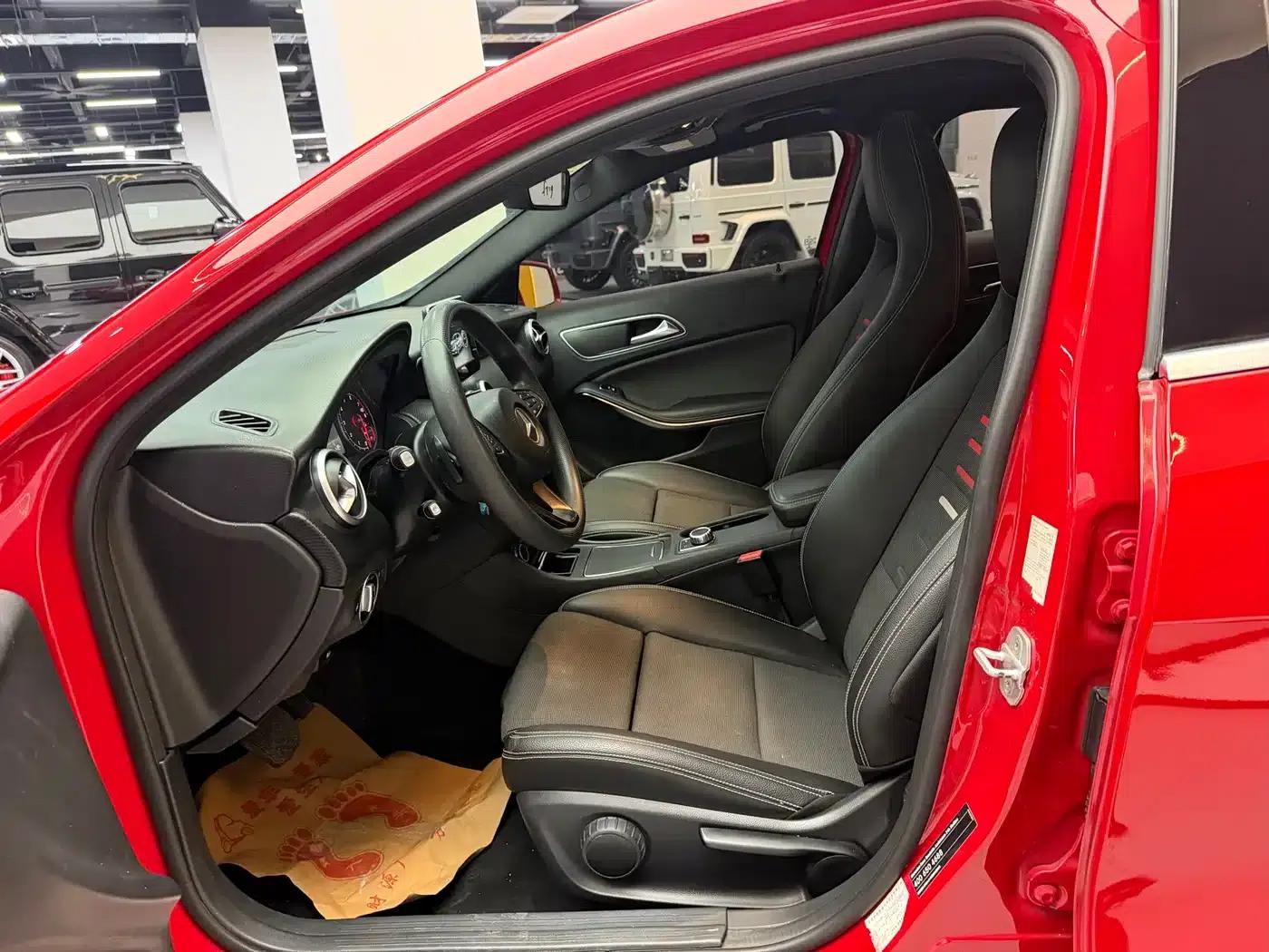 Imported Mercedes-Benz A-Class 2016 A 180 — миниатюра 5