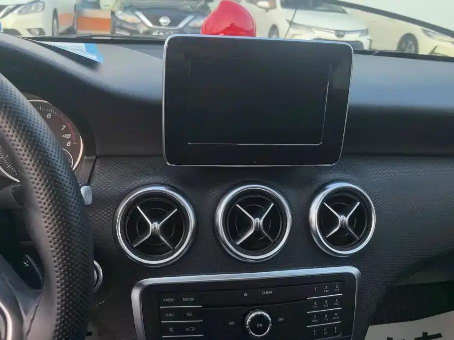 Mercedes-Benz A-Class (Imported) 2018 A 200 Dynamic — миниатюра 13