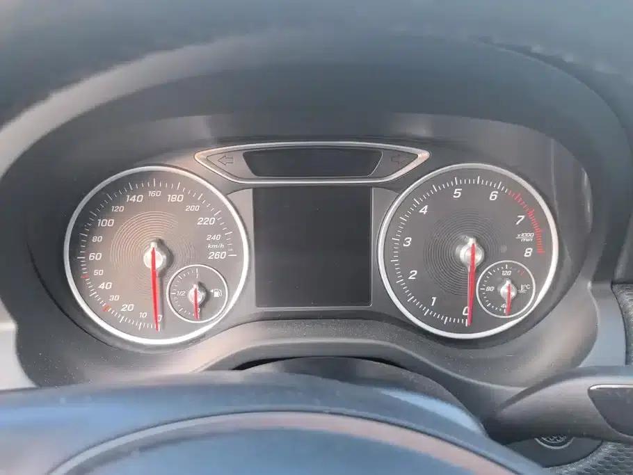 Mercedes-Benz A-Class (Imported) 2018 A 200 Dynamic — миниатюра 14