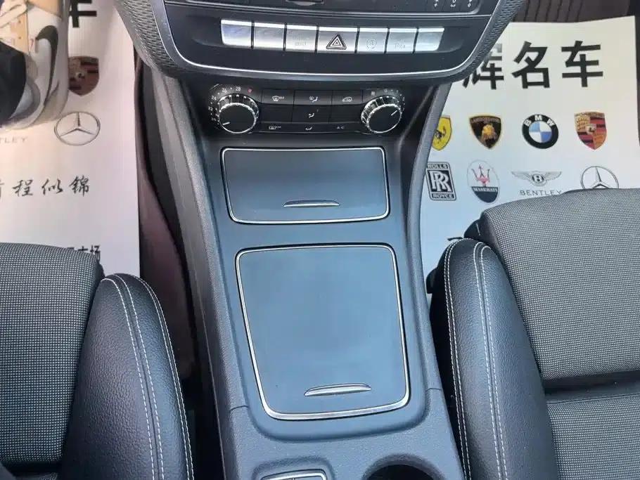 Mercedes-Benz A-Class (Imported) 2018 A 200 Dynamic — миниатюра 16