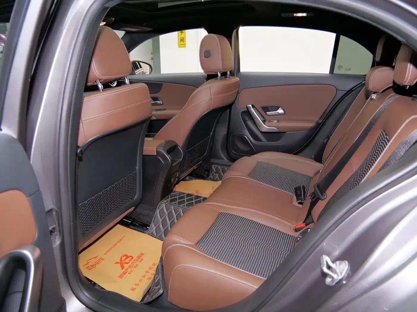Imported Mercedes-Benz A-Class 2021 A 200 Fashion Model — миниатюра 11