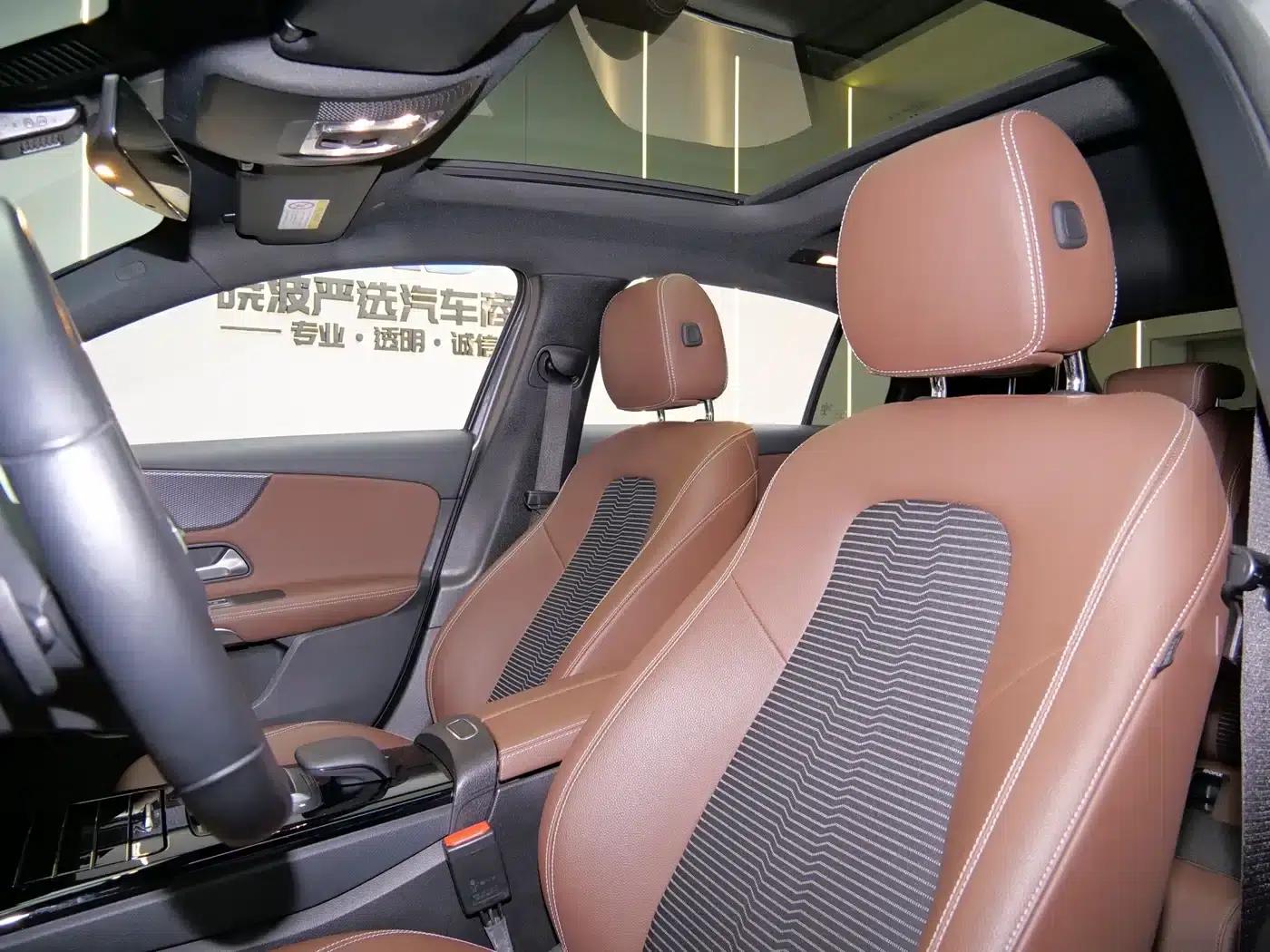 Imported Mercedes-Benz A-Class 2021 A 200 Fashion Model — миниатюра 9
