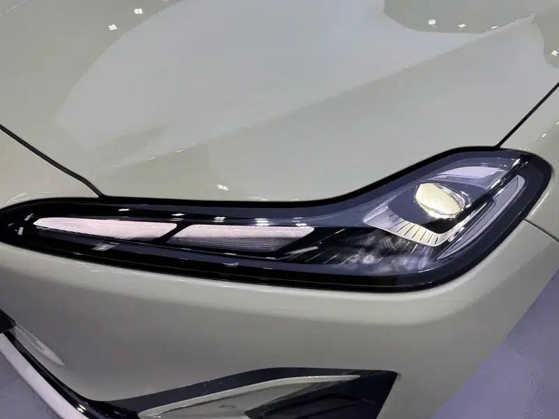 Hongqi Tiangong 06 2025 700 Smart Selection Edition — миниатюра 12