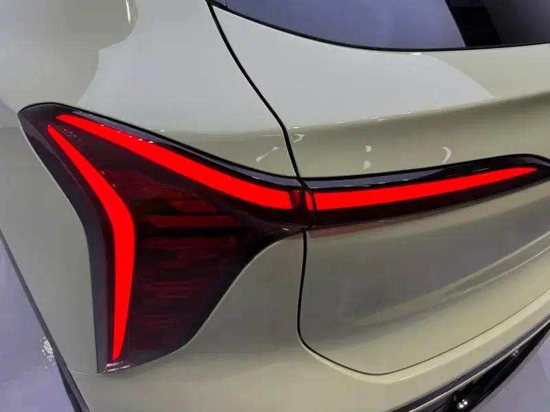 Hongqi Tiangong 06 2025 700 Smart Selection Edition — миниатюра 13