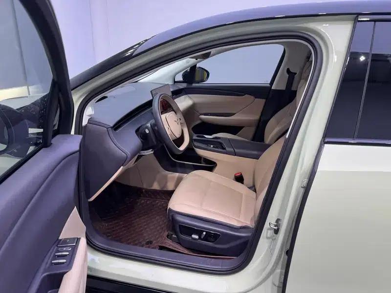 Hongqi Tiangong 06 2025 700 Smart Selection Edition — миниатюра 17
