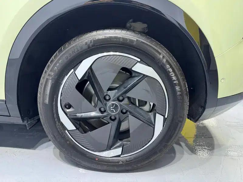 Hongqi Tiangong 06 2025 700 Smart Selection Edition — миниатюра 9