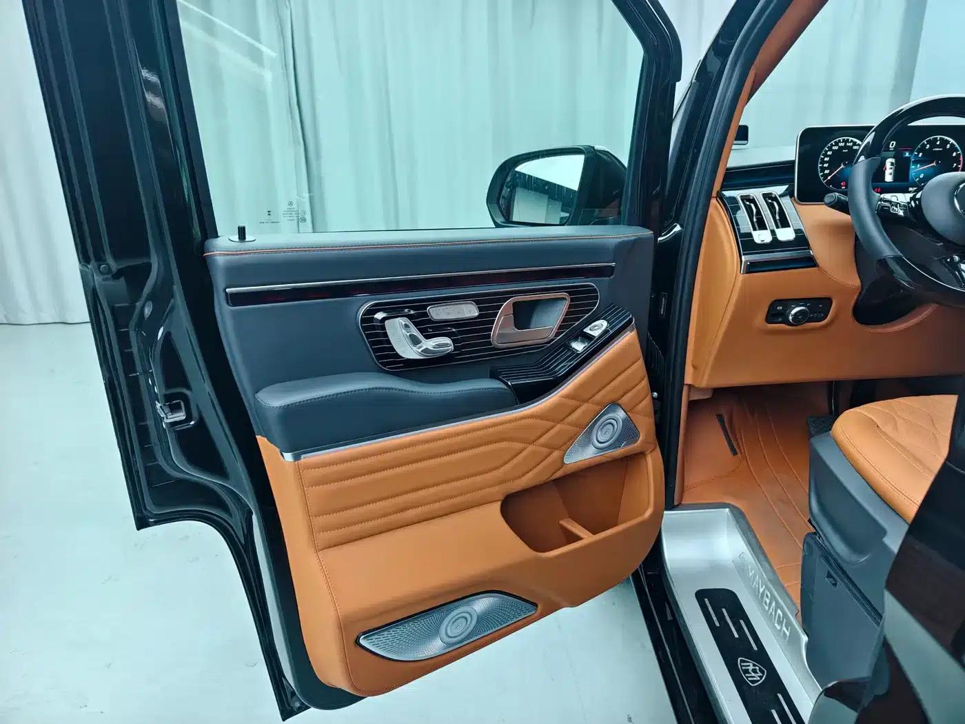 2024 Nissan Vito 2.0T Business Edition 7-seater — миниатюра 6
