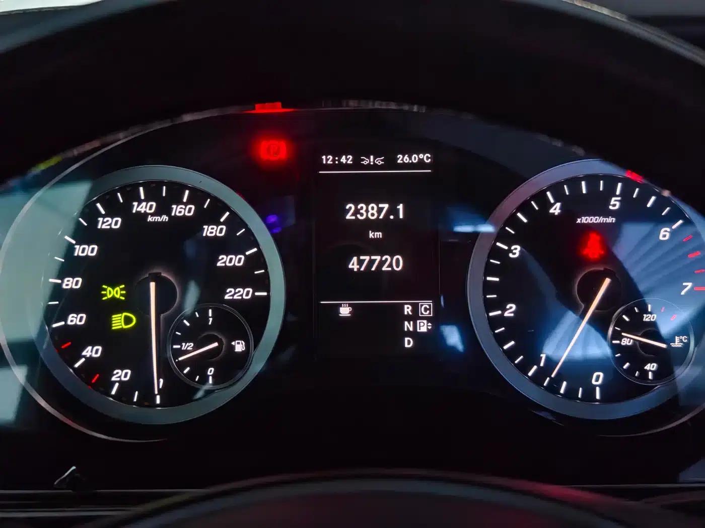 2023 Nissan Vito 2.0T Business Edition 7-seater — миниатюра 11