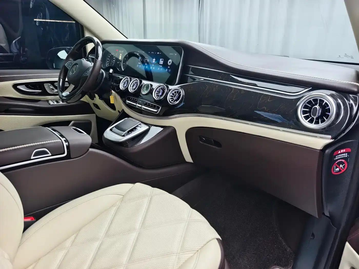 2023 Nissan Vito 2.0T Business Edition 7-seater — миниатюра 14