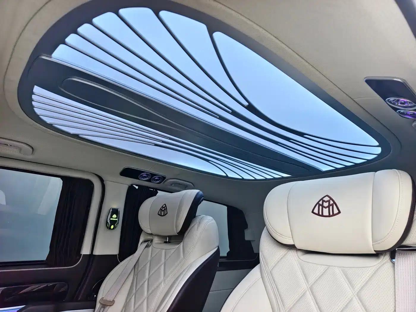 2023 Nissan Vito 2.0T Business Edition 7-seater — миниатюра 17