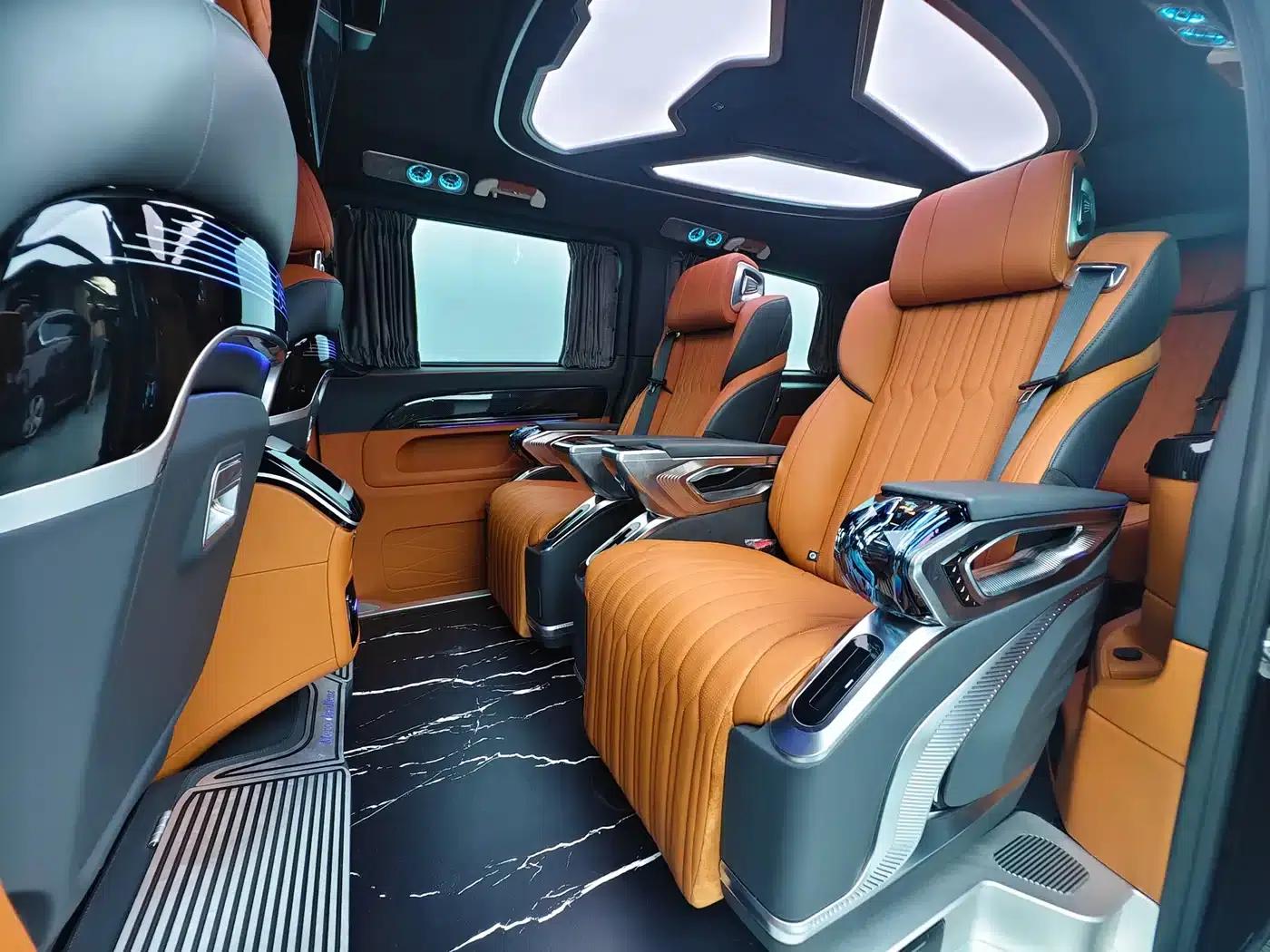 2024 Nissan Vito 2.0T Business Edition 7-seater — миниатюра 17