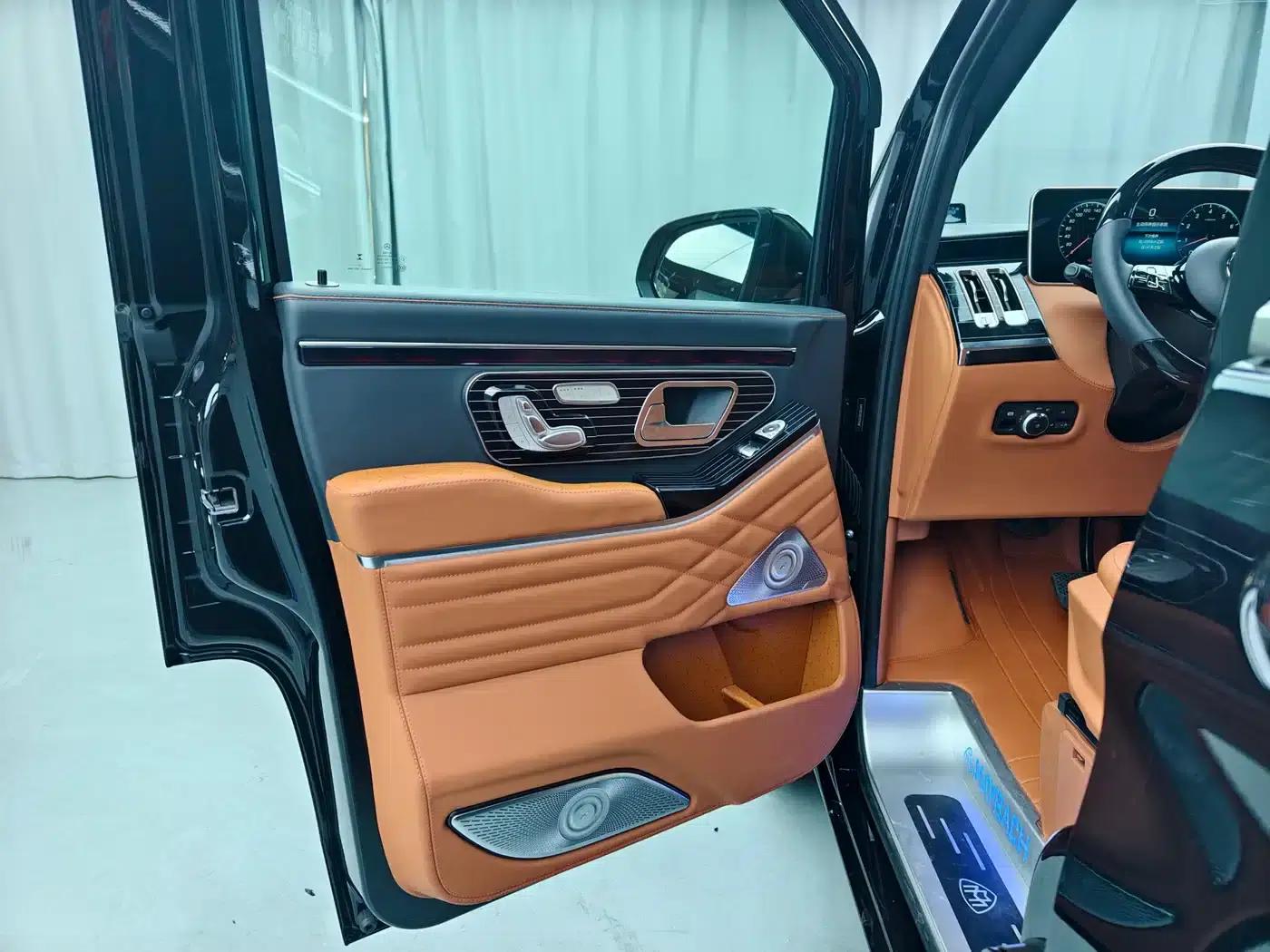 2024 Nissan Vito 2.0T Business Edition 7-seater — миниатюра 7