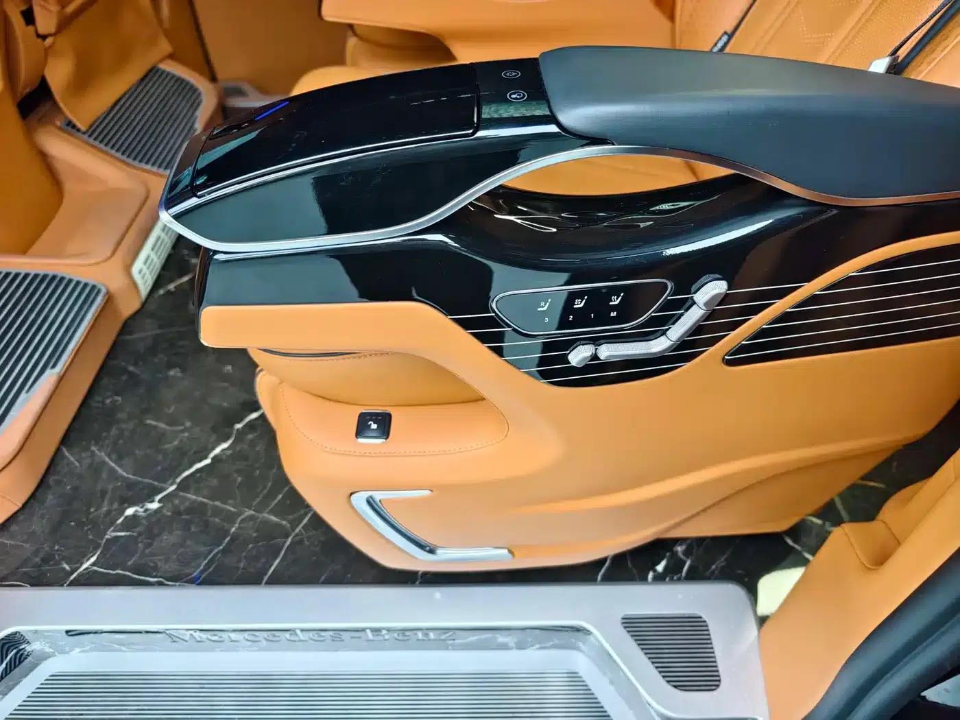2023 Nissan Vito 2.0T Business Edition 7-seater — миниатюра 12