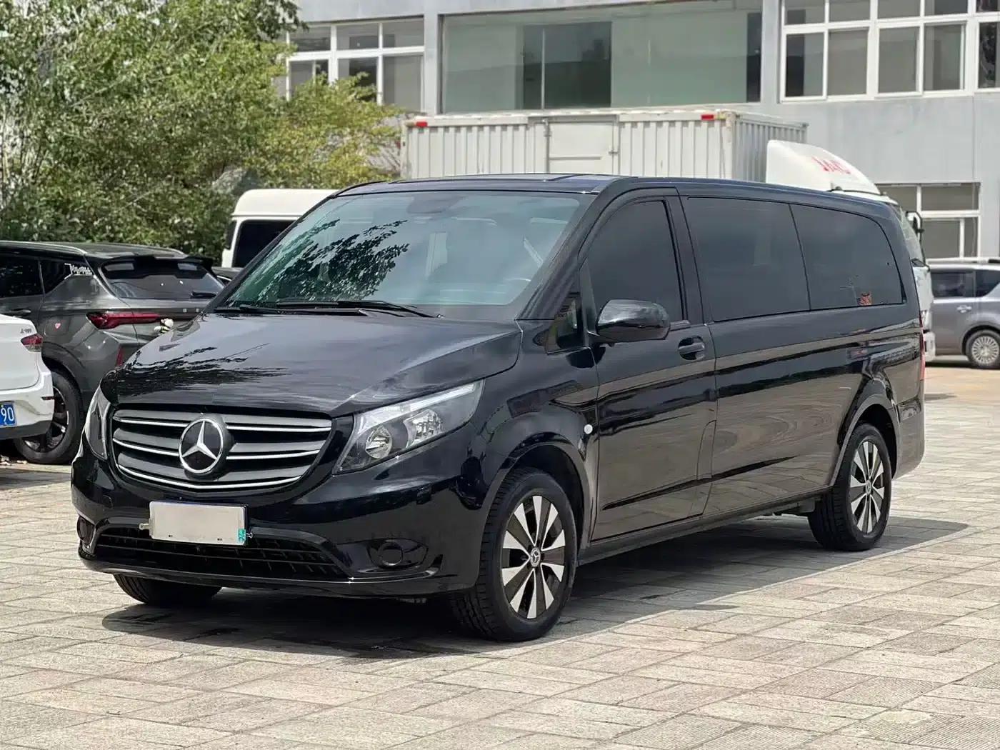 Vito 2021 2.0T Elite Edition 7-seater — миниатюра 1